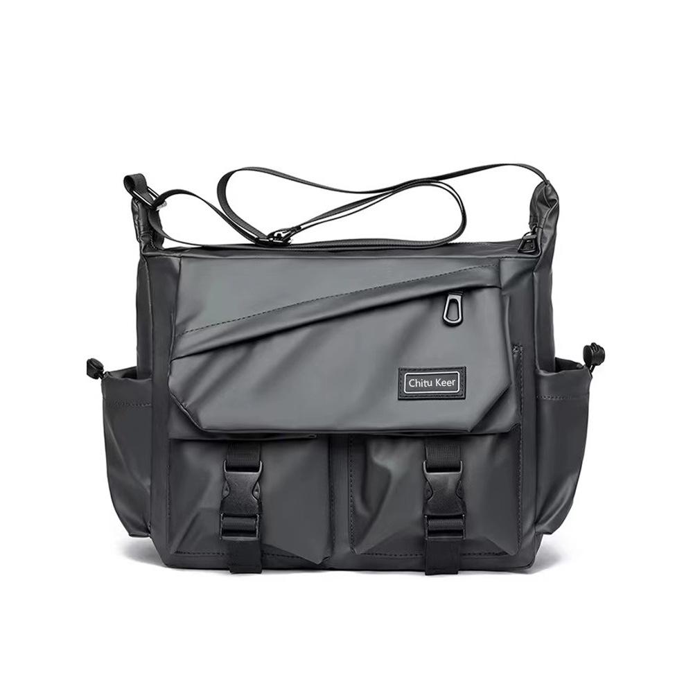 Large capacity men's 2025 fashion trend convenient commuting simple solid color messenger bag crossbody backpack