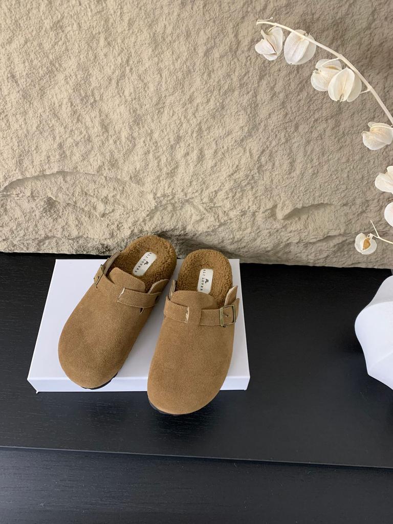 Baotou half slippers women's outer wear 2025 autumn and winter new platform French retro velvet shoes