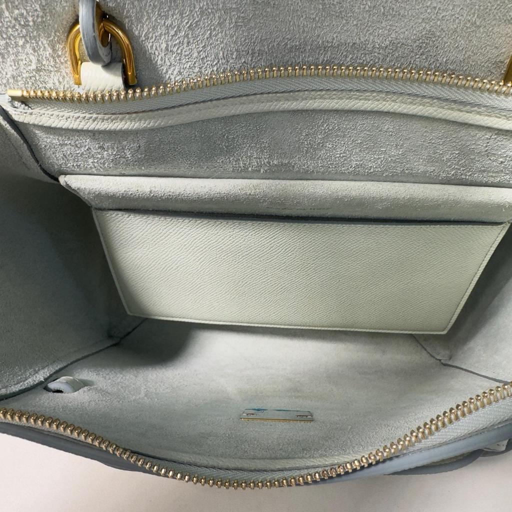 [Pre-Owned] Belt Micro Light Blue Leather Catfish Crossbody Shoulder Bag With Silver Hardware And Detachable Strap - Excellent #G2G3XX
