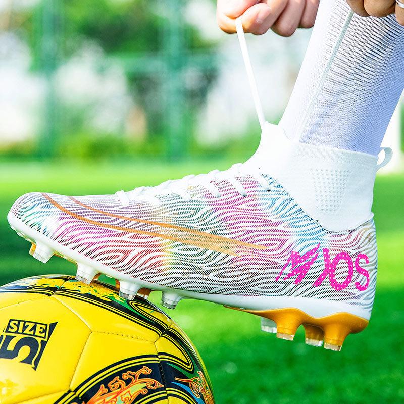 Tong Cheng high-top competition kicking grass nails football shoes men's actual combat sports shoes big broken training 2025