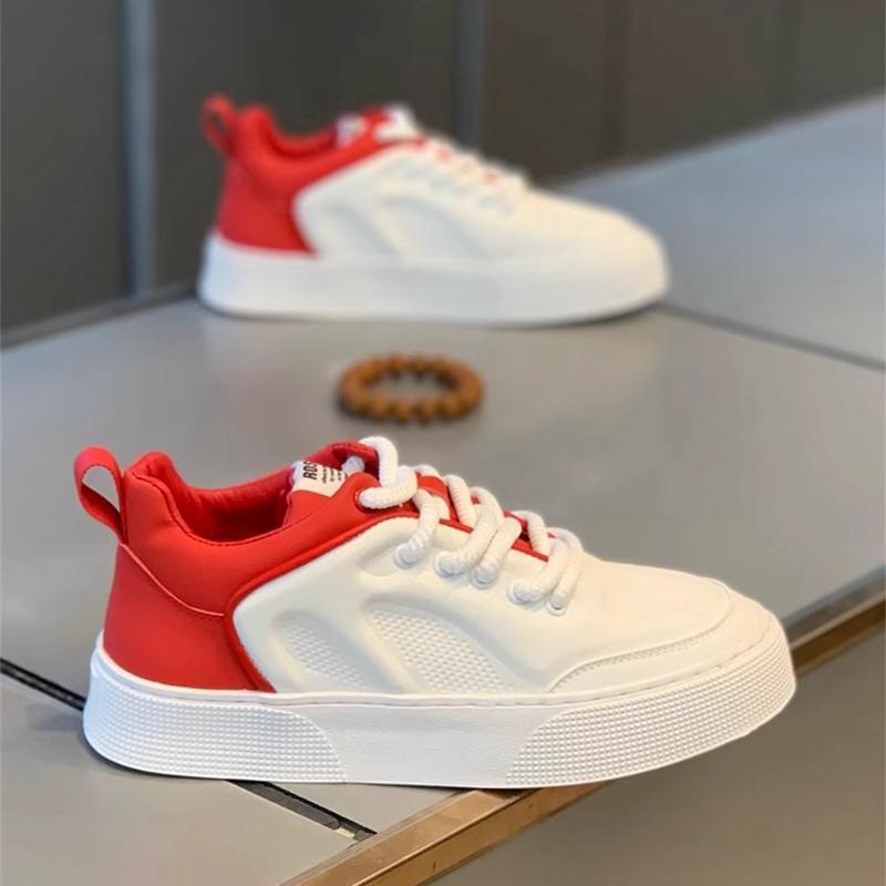 Herbst Freizeit Niedrige Schnürschuhe Weiche Sohle Leichte Kleine Weiße Board-Schuhe Schnürung Sportlich Persönlichkeit