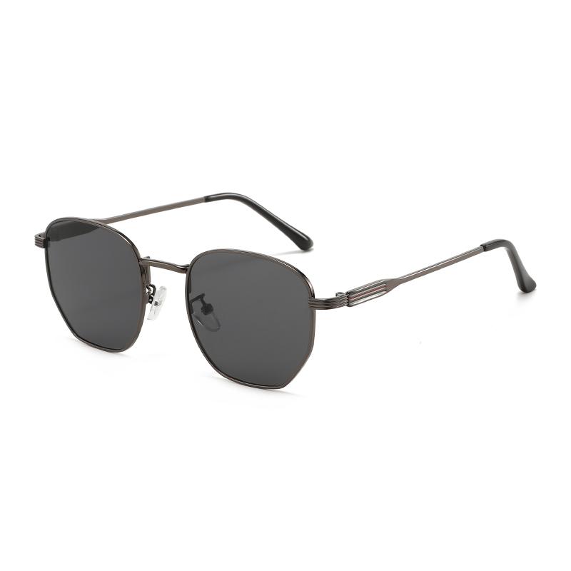 2025 Retro Polygon Metal Sunglasses Fashion UV400 Shades with Gold Frame for Outdoor Use Model 77600