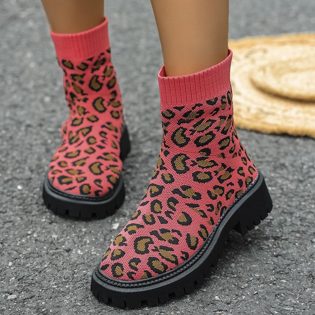 European and American Large-size New Round-head Knitted Leopard Print Medium Tube Elastic Boots Are Hot-selling Elastic Thick-heeled Martin Boots.