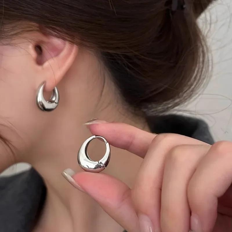 Vintage Chunky Stainless Steel Hoop Earrings For Women Fashion Simple Round Circle Simple Earrings Party Jewelry Holiday Gifts
