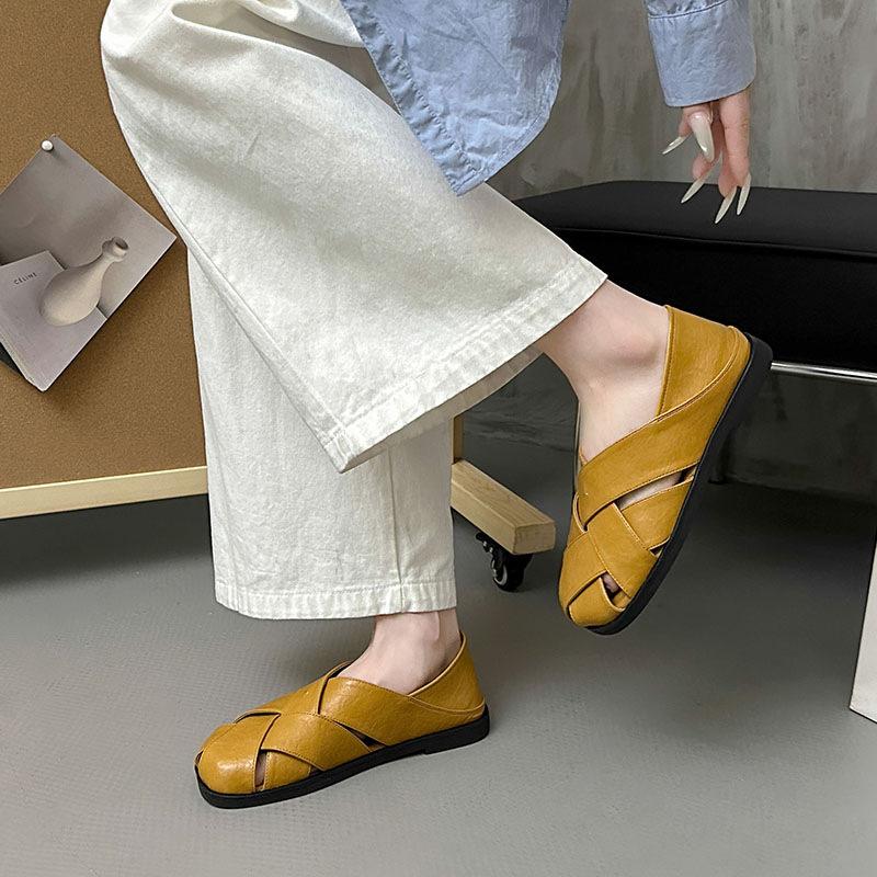 Literature and art Fansen flat-soled sandals women's soft leather back bag heel Roman shoes 2025 summer new soft-soled women's sandals