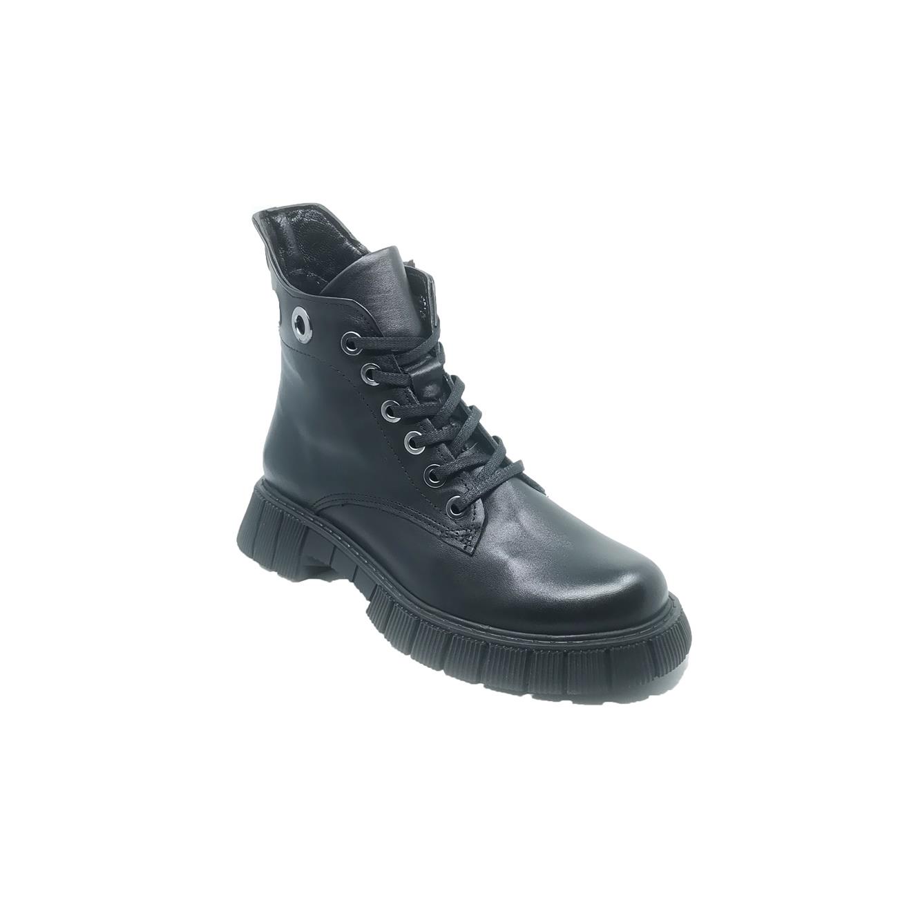 

Женские кожаные ботинки Janest 245-170303