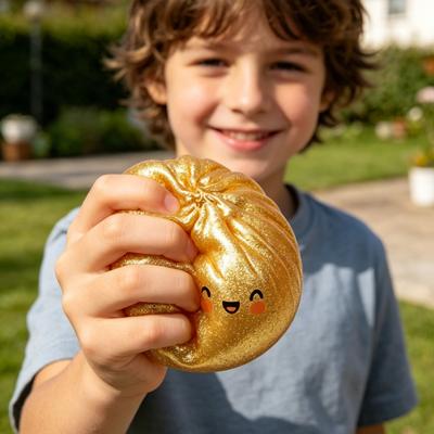 Gőzölt zsemle stresszlabda, Puha TPR gombóc szorítós játék mini zsemlével belül, Lassan emelkedő fidget felnőtteknek