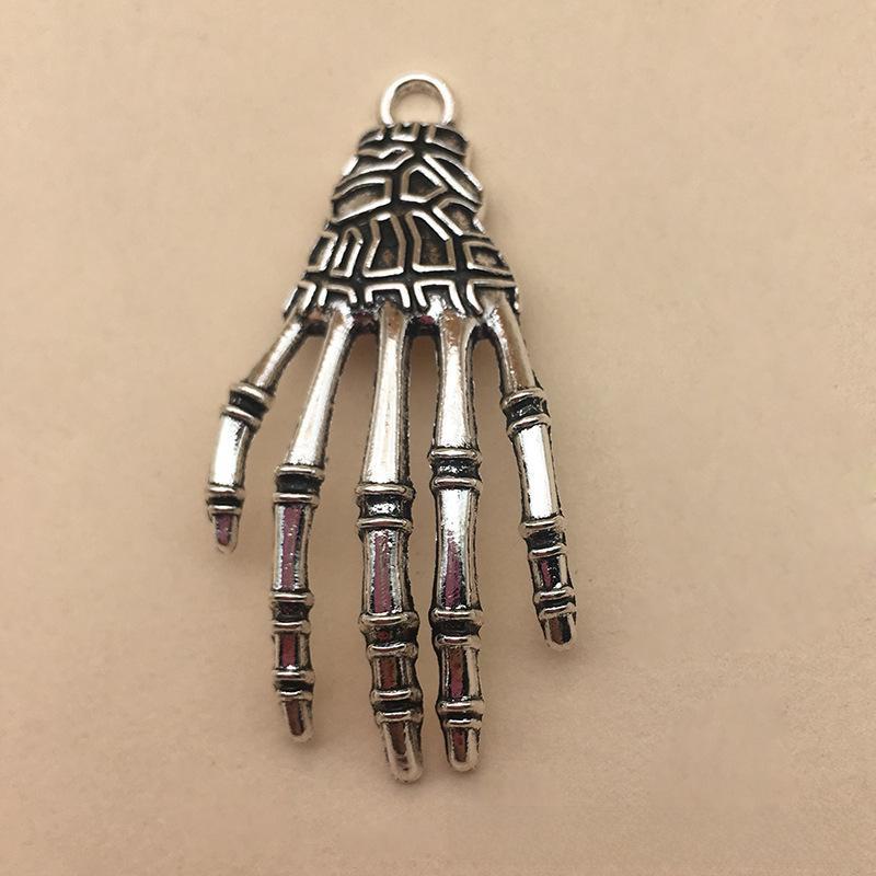 80-Piece Halloween Jewelry DIY Kit: Pumpkin, Skull, Bat & Witch Pendants for Earrings