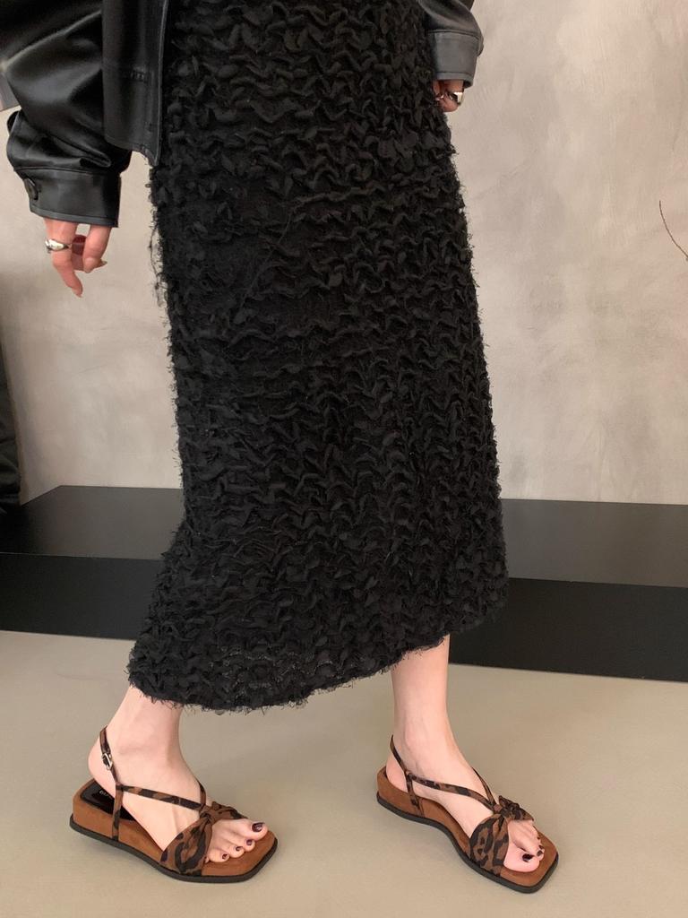 Französische elegante Schleife Plateau Zehensandalen Damen 2025 Sommer neue Modelle mit Röcken Weichsohlige Keile Römische Sandalen