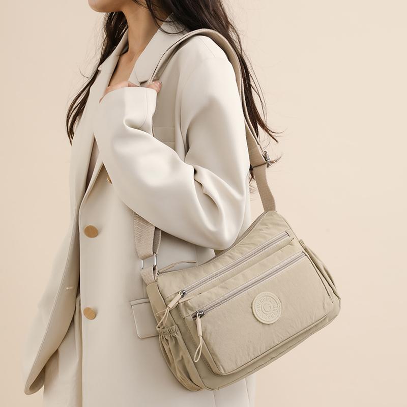 Lekka torba na ramię z wieloma przegródkami Damska torba dojazdowa dla matki w średnim wieku