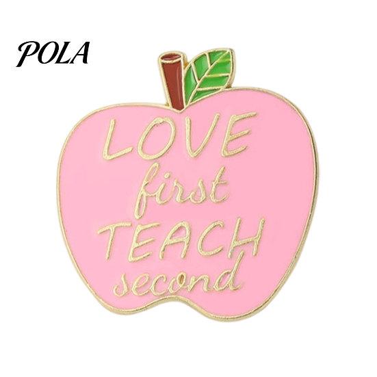 Brooch Pin, Enamel Teacher-Themed Fruit Shape Lapel Pin, Lightweight Outfit Badge for Teachers Day Graduation