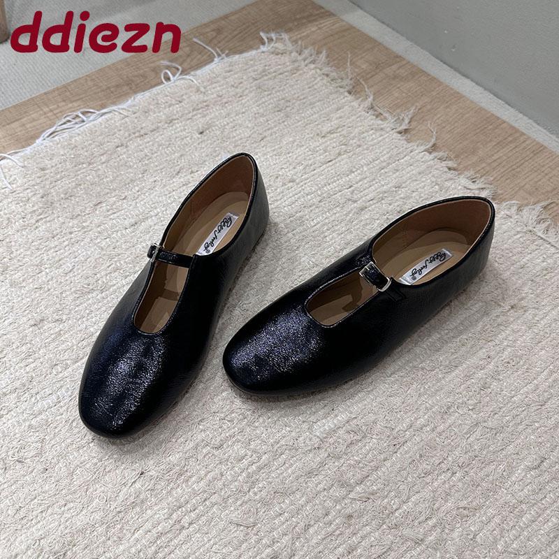 Fashion 2025 New Fashion Buckle Strap Ladies Mary Janes Flats Shoes Slip On Female Shallow Footwear Round Toe Women Flats With Shoes