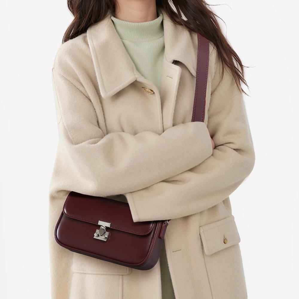 Premium small square bag, first layer cowhide shoulder messenger bag, OEM logo genuine leather women's bag