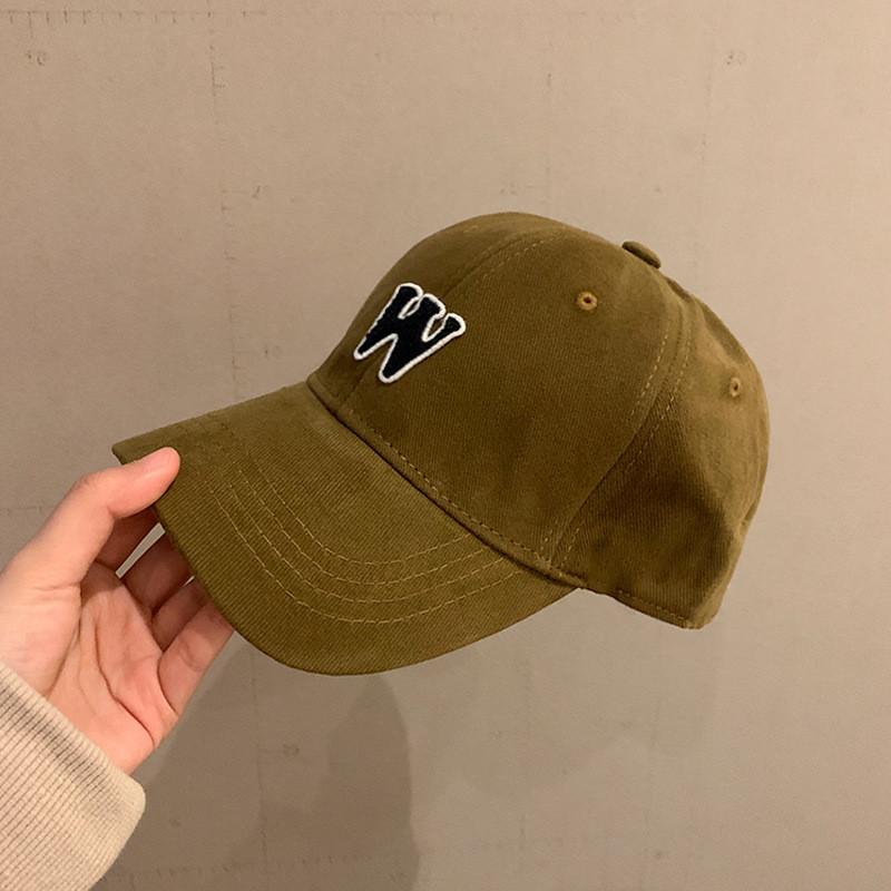 

Embroidered Elegant Baseball Cap For Women Trendy And Stylish Accessory Summer верблюд