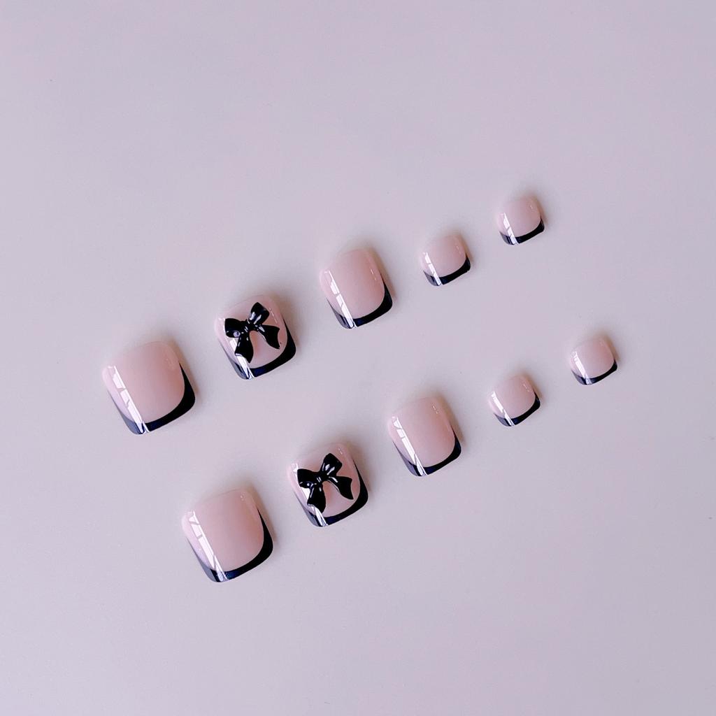 24 Pcs Black French Tips Fake Toenails Press On Nails Short Square, 3D Black Bow Decoration Fake Toe Nails For Women Summer Decoration Nail Supplies