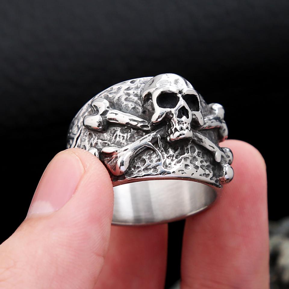 Punk Vintage Stainless Steel Pirate Skull Ring For Men Biker Hip Hop Jewelry Gift High Quality Fashion Accessories