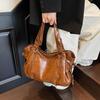 Fashionable Vintage Leather Handbag Large Capacity Shoulder Bag Fashion Shoulder Bag for Daily Commute Work Weekend Outings and Ladies' Holiday Gifts