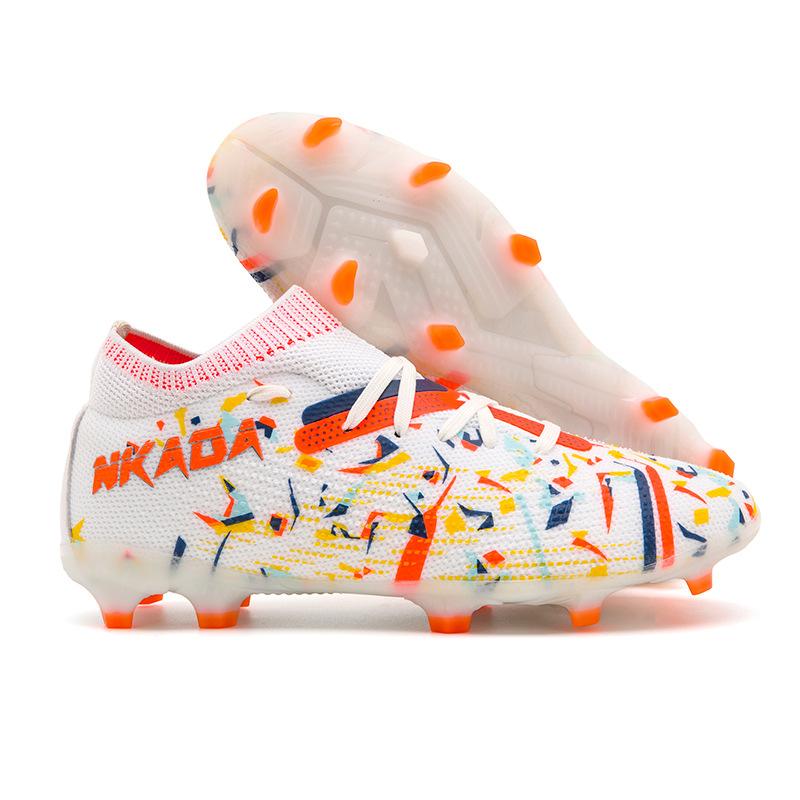 

New football shoes men s and women s seamless fly-woven long broken nails training shoes soccer shoes 35