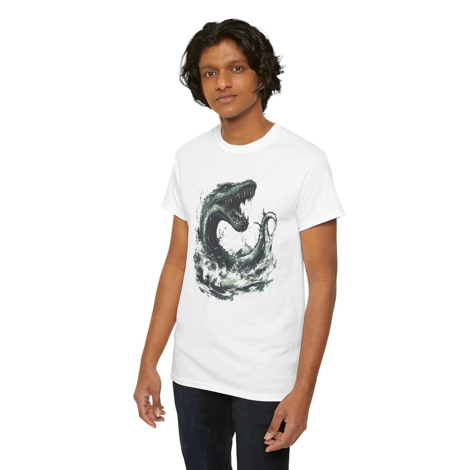 Loch Ness Monster Cryptozoology T-Shirt | Cryptid Hunter | Loch Ness Monster XL