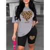 Leopardenherz-Muster Druckshorts-Set Mode Cartoon Damen Zweiteiliges Set Atmungsaktiv Bequem Set