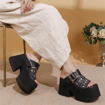 Echtes Leder Dicke Sohle Super High Heels Pantoletten Höhenerhöhend Modische Nieten Damenschuhe