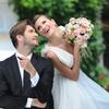 Künstliche Blumen Hochzeit Braut Hält Strauß Haus Vase Festival Atmosphäre DIY Fotografie Dekoration Venus Rose