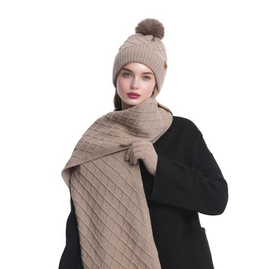 Women Winter Knitted Hat with Faux Fur Pom Pom Ball