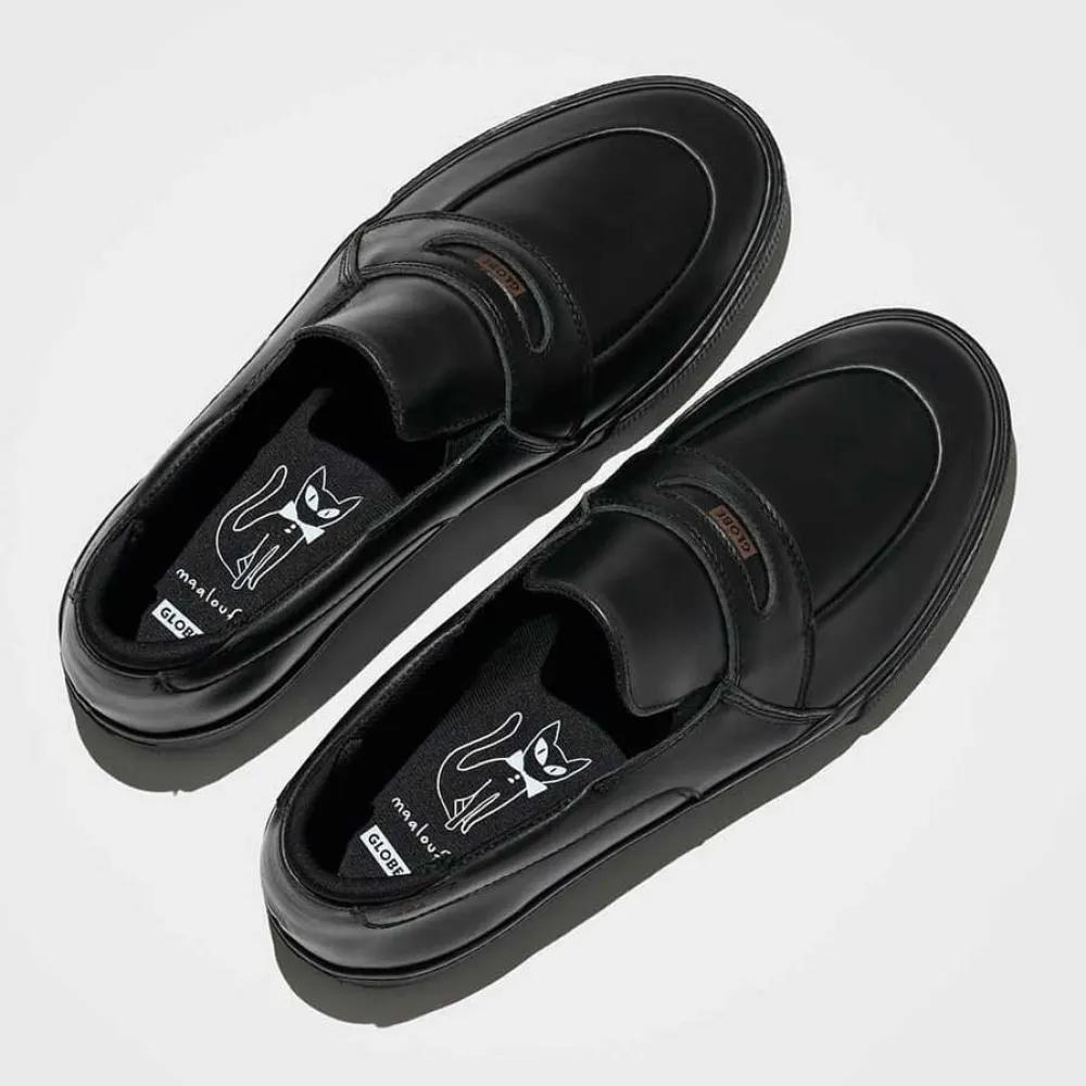 Globe Schnürlose Sneaker Liaizon