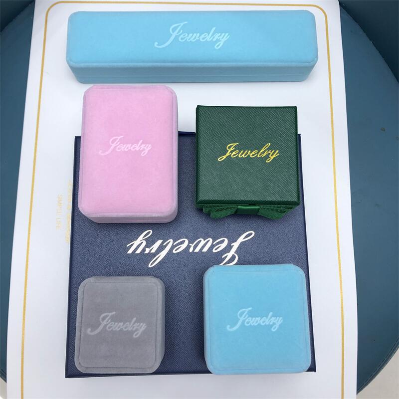 

Elegant Velvet Jewelry Packaging Box - Perfect for Various Jewelry Collections