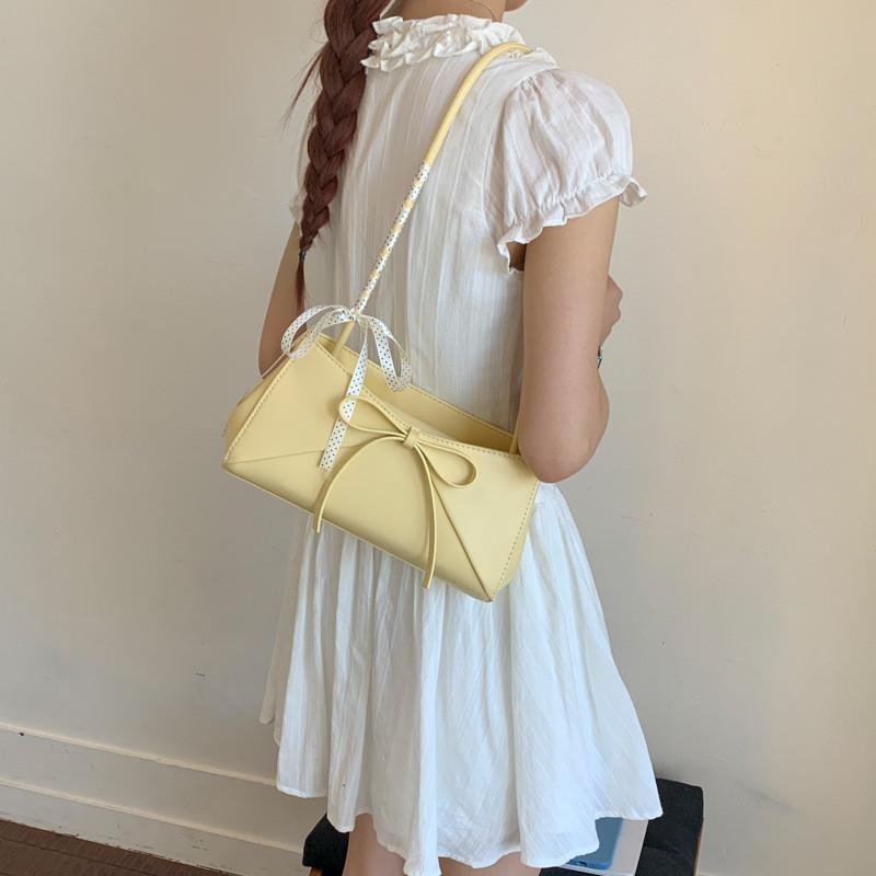 Urban Simplified Pu Shoulder Bag With Large Capacity For Daily Use