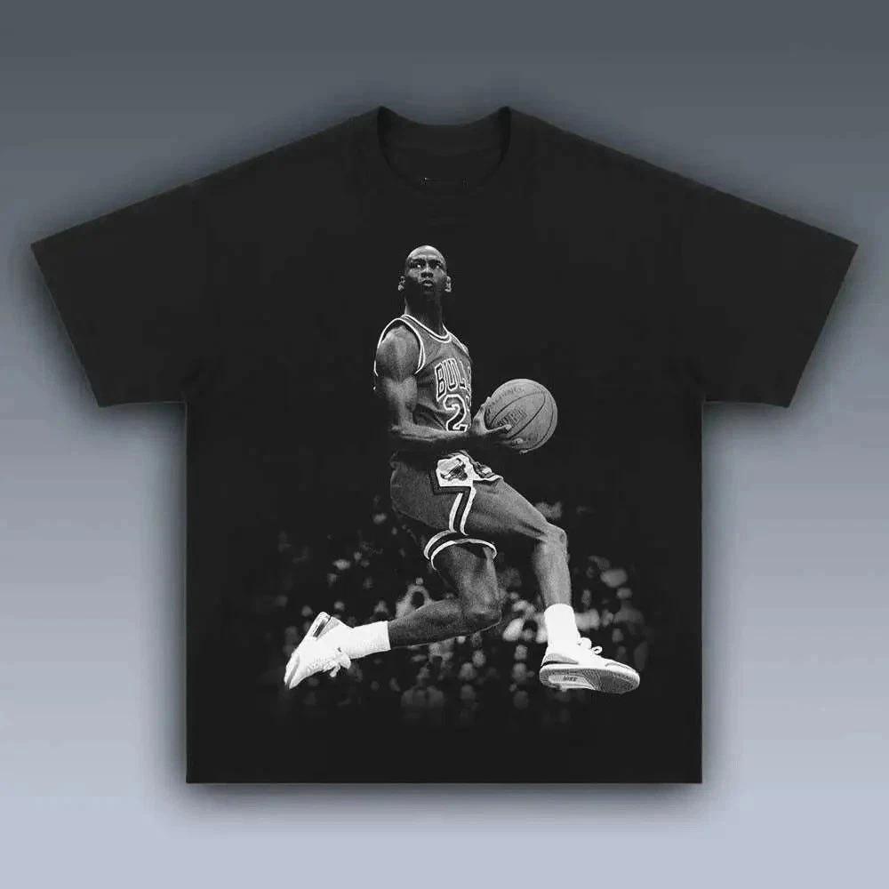 Vintage Basketball Dunk Action Pose Retro Graphic T-Shirt BESTSELLER XL