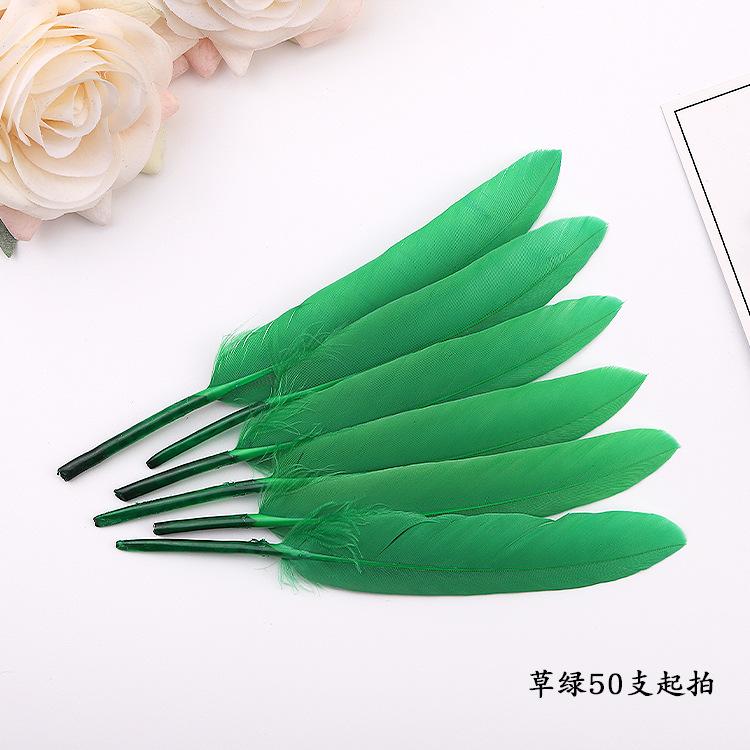 50Pcs20 Colors Colored Goose Feather Small Straight Knife Feather Diy Colored Feather Kindergarten Handmade Feather