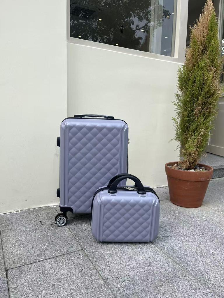 14-inch Lightweight Trolley Suitcase for Female Students & 20-inch Stylish Mother-Child Luggage with Universal Wheels