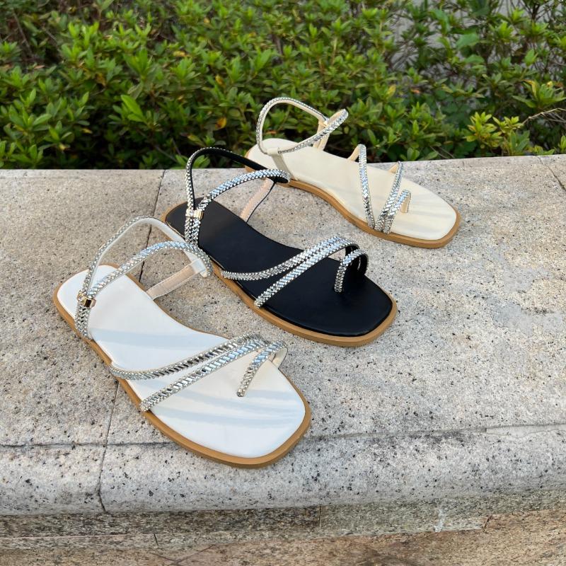 Rhinestone Strap Soft Sole Non-Slip Sandals Fashion Round Toe Toe Plus Size Roman Flats