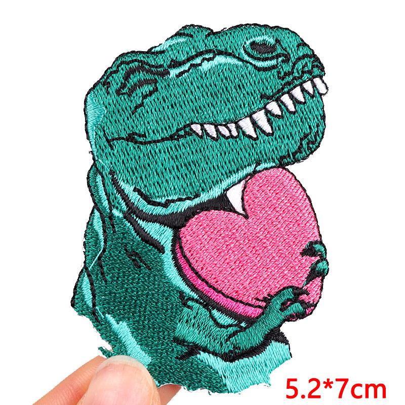 Horror Animal Butterfly Embroidered Patches Bear Cat Shark Patch Iron On Patches For Clothing Thermoadhesive Patches For Clothes