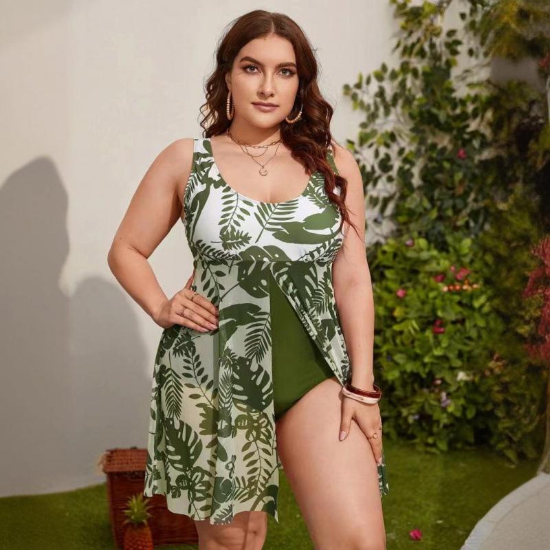 

Fashion swimsuit women s fattened large size to cover their belly and look thin, conservative digital printing skirt-style one-piece swimsuit 1XL зелёный