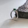 Серебряное кольцо с изумрудом nano 0.908ct, вес изделия 2,25 гр (2205845)