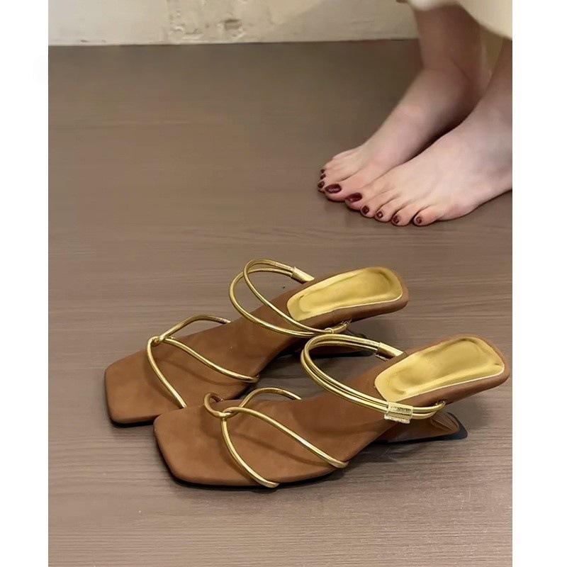 Retro thin strap open-toed sandals women's wedge heel two wear square head cool slippers special-shaped heels