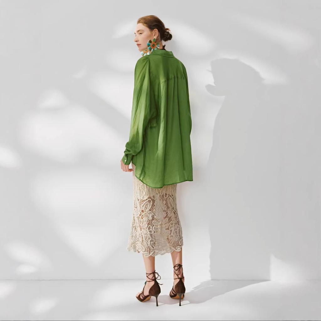 Spring new women's casual contrasting color button ultra-loose long-sleeved cardigan shirt UWH