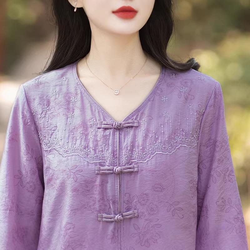 Retro Chinese Style Summer Embroidered Frog Button Cardigan for Moms - Mid-Sleeve Top for Middle-Aged and Elderly Women