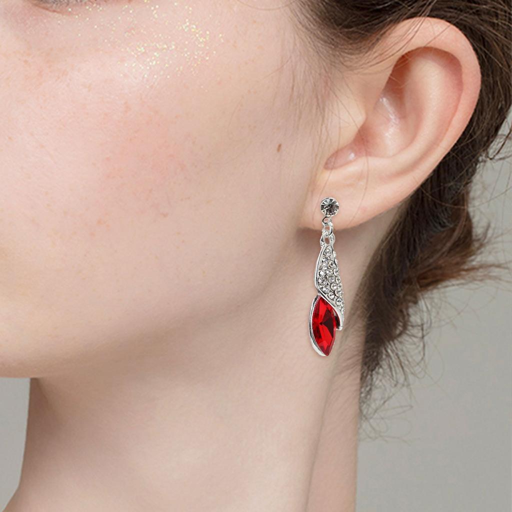 Shimmering Contemporary Jewelry Ensemble Teardrop Pendant Earring Set Alloy Accessories Suitable for Everyday Party