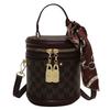 Ielgy Ladies Niche All-Match Messenger Bag Texture Portable Silk Scarf Bucket Bag