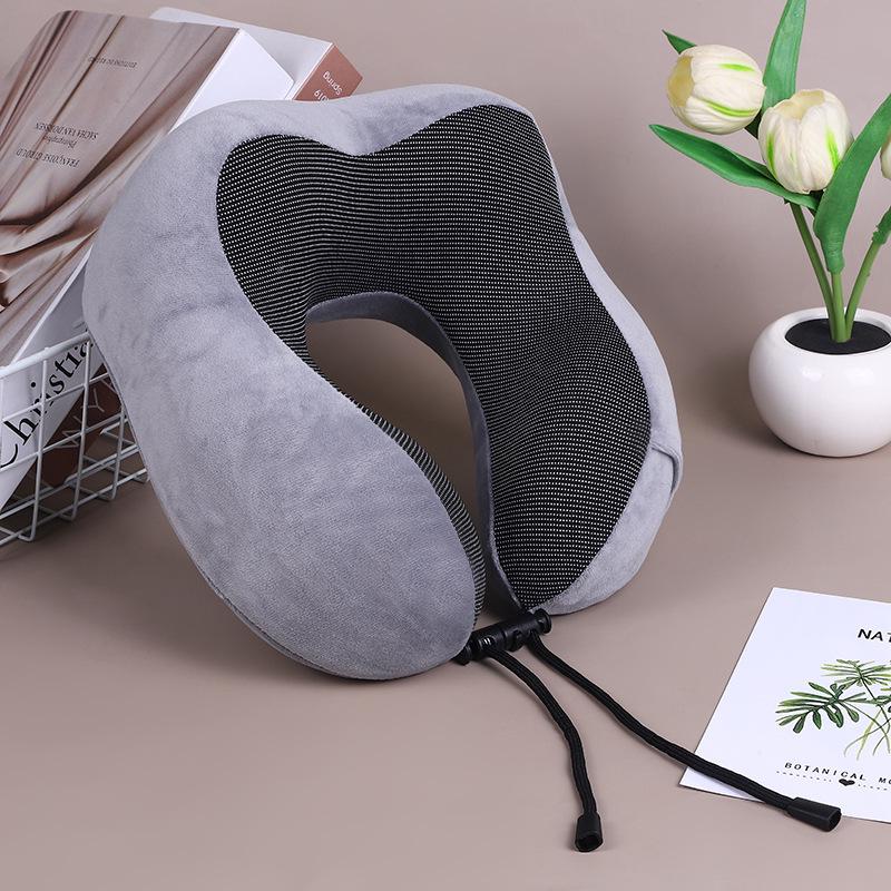 

Caspian Wolf U-Shaped Memory Foam Neck Pillow - Portable Magnetic Travel Neck Support for Men & Women