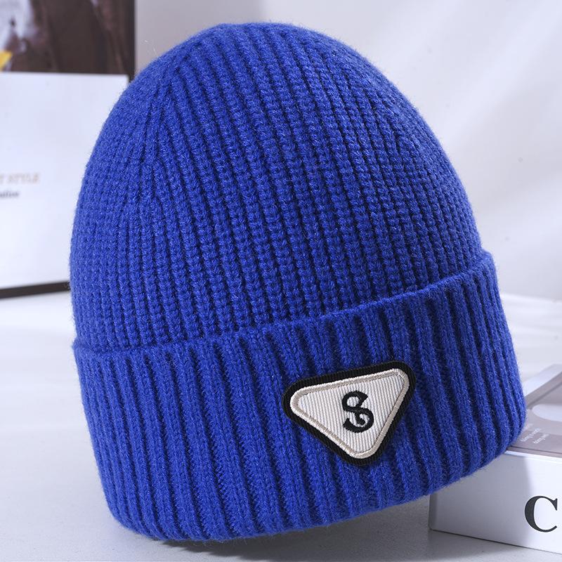 

Женская зимняя теплая вязаная шапка в корейском стиле, модная, повседневная, универсальная, студенческая, парная шерстяная шапка, ветрозащитная, с защитой ушей, от холода