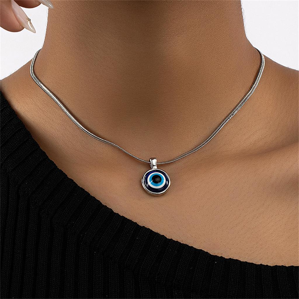 Fashion Evil Eye Necklace For Women Minimalist Classic Turkish Blue Eyes Pendant Choker Fatima Hand Clavicle Chain Lucky Jewelry