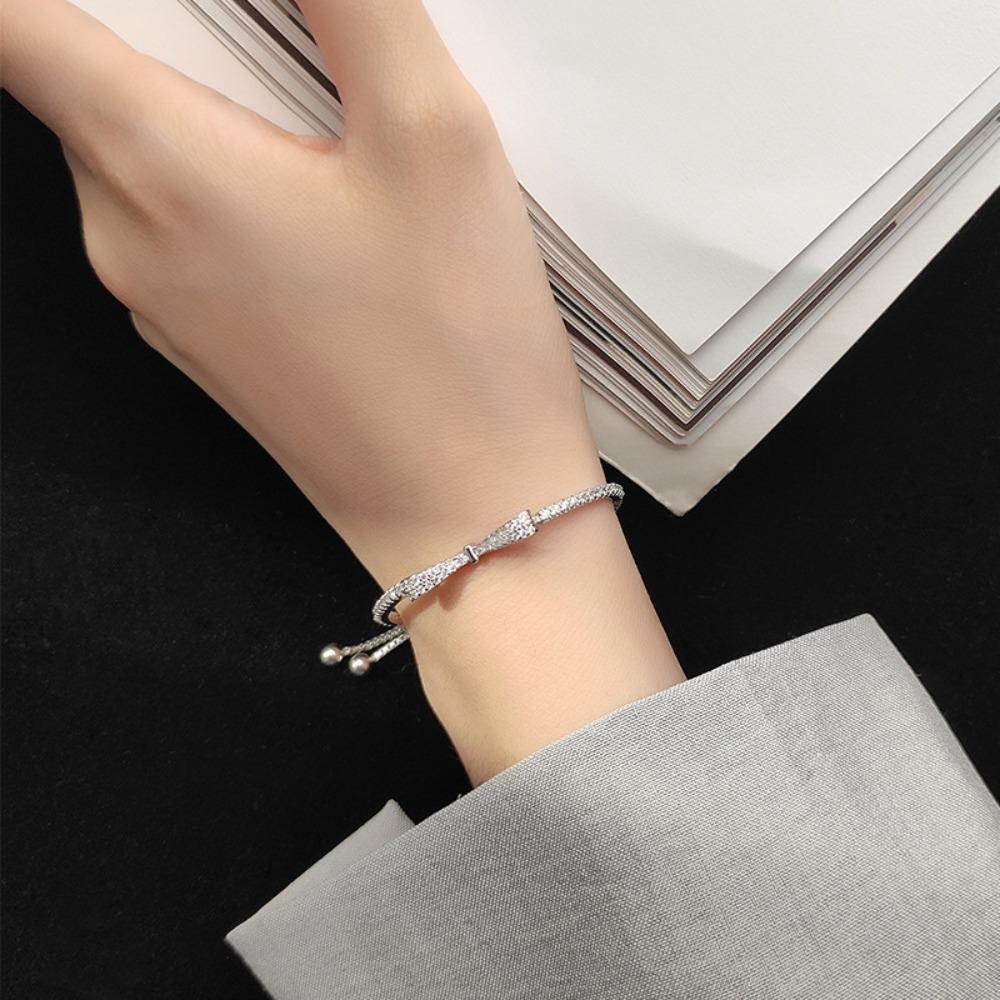 925 Silver Bow Bracelet Women Simple Design Small Fresh Style Sparkling Diamond Elegant Fashion Jewelry