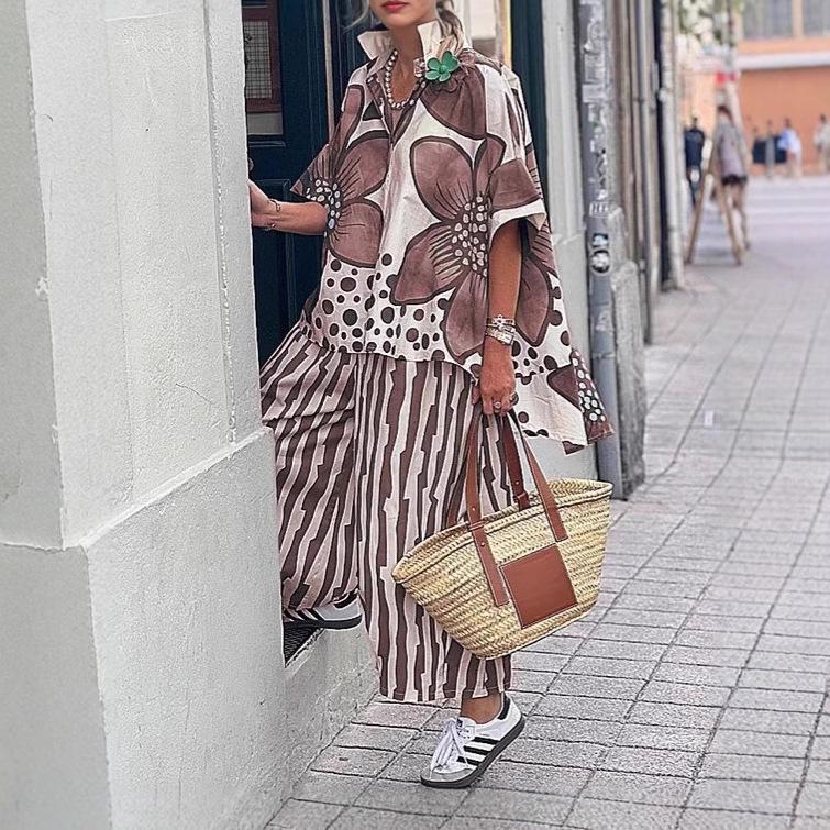 2025 European & American Women's Geometric Print Lapel Casual Set