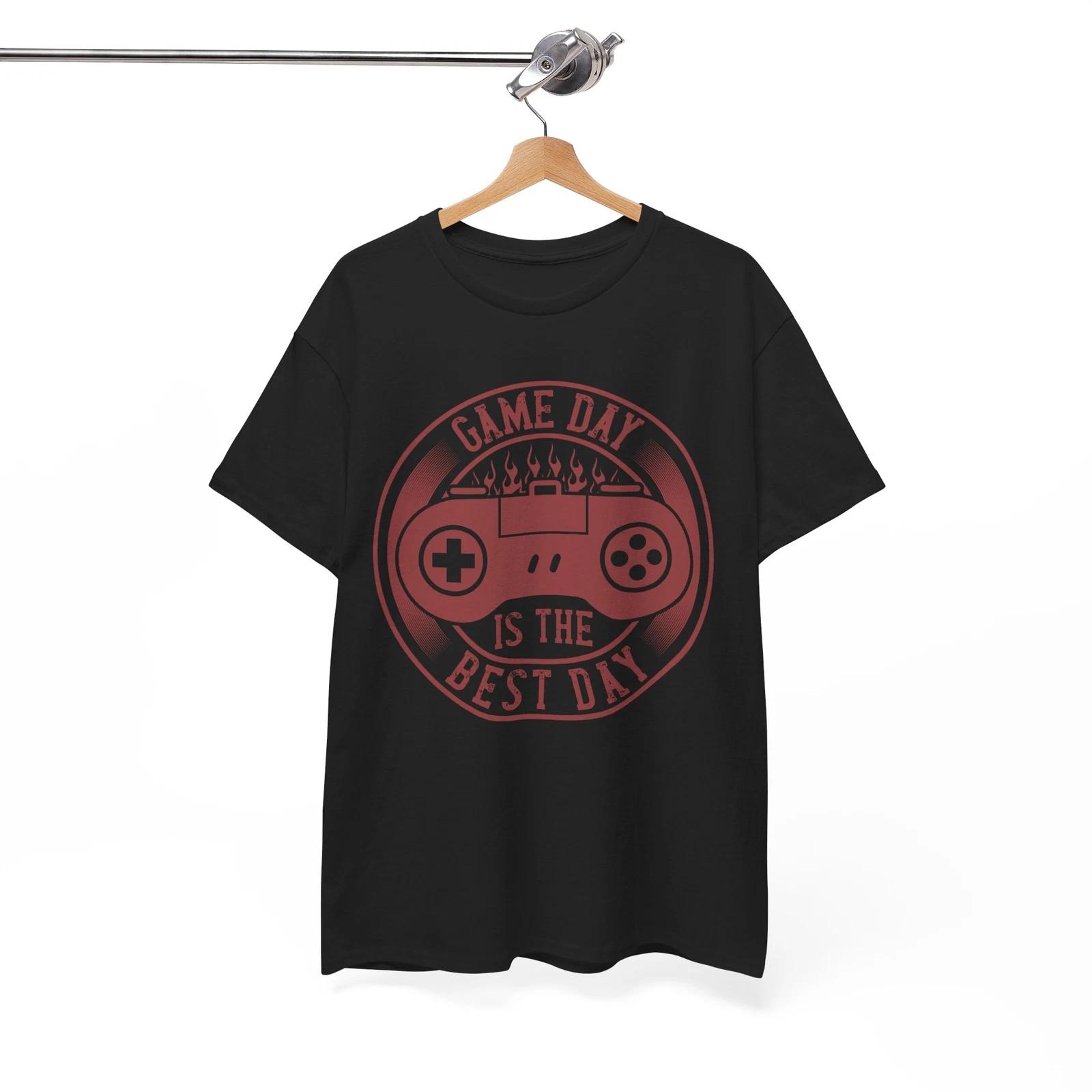 Game day is the best day T-Shirt S