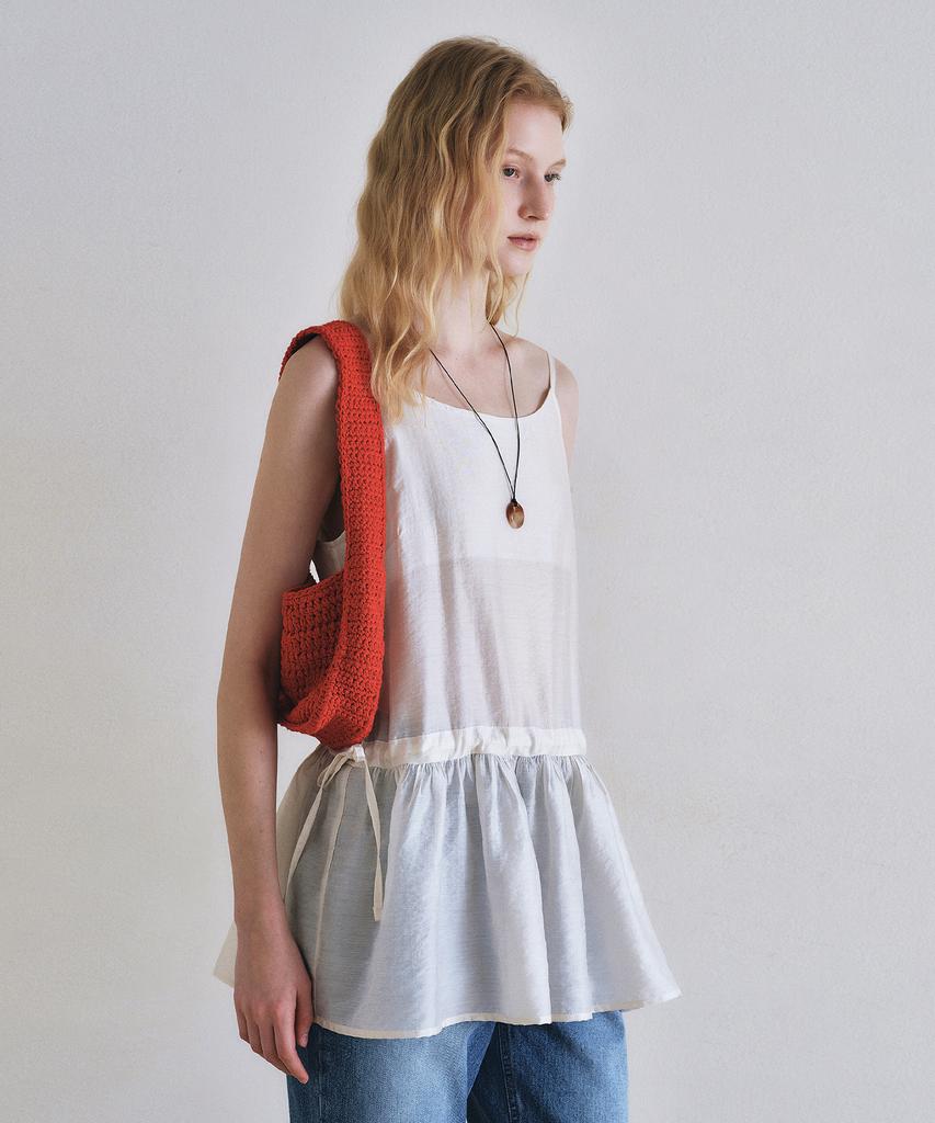 LOEIL Side Tie Peplum Sleeveless Blouse_Cream