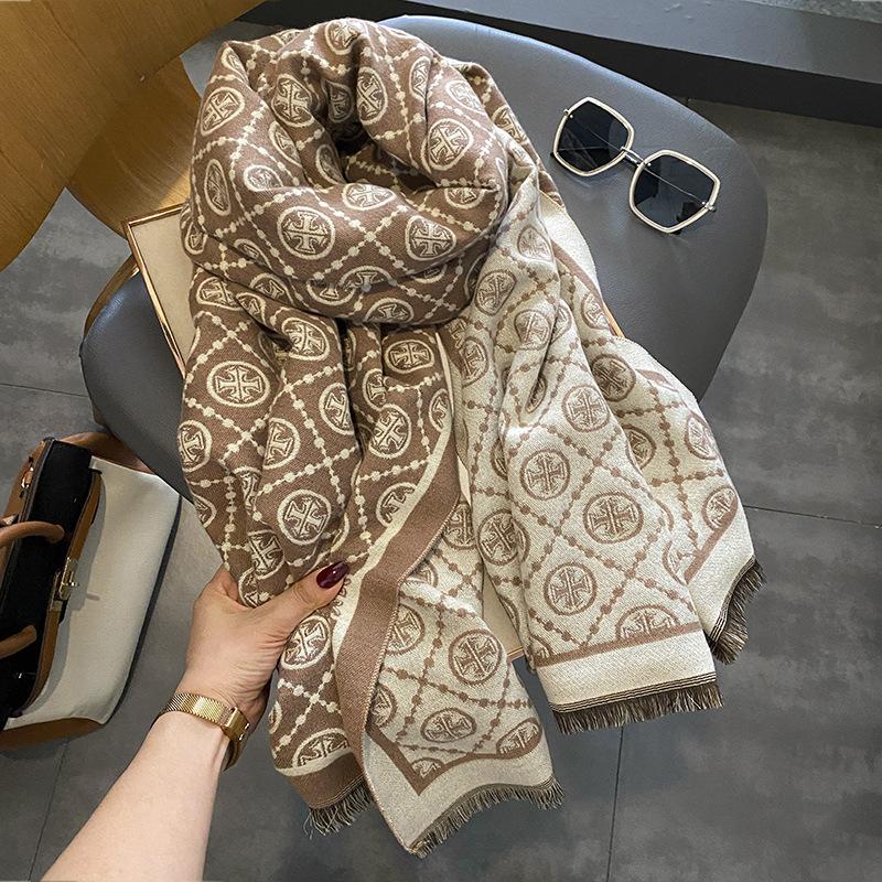 Scarf Women's Winter Classic New Versatile Lengthened Imitation Cashmere Shawl Thickened Fashion Letter Warm Scarf